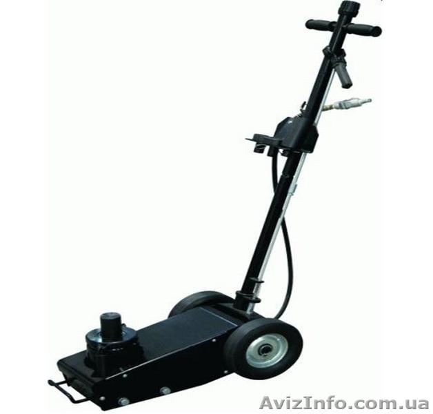 Пневмогидравлический подкатной домкрат 22т - <ro>Изображение</ro><ru>Изображение</ru> #1, <ru>Объявление</ru> #44567