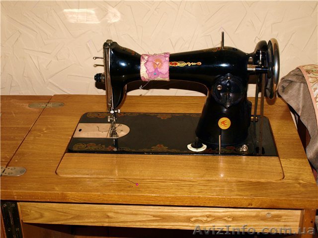 Винница. Швейная машина класса 2М Подольск(тумба 45*58*77см). - <ro>Изображение</ro><ru>Изображение</ru> #1, <ru>Объявление</ru> #127953