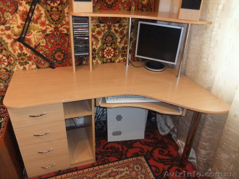 ПРОДАЖА  Стола компьютерного - <ro>Изображение</ro><ru>Изображение</ru> #1, <ru>Объявление</ru> #339130