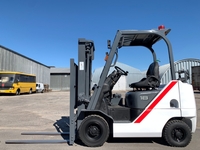 Вилочний автонавантажувач TCM (Nissan), з напівкабіною, піччю та позиціонером - <ro>Изображение</ro><ru>Изображение</ru> #1, <ru>Объявление</ru> #1749030