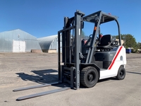 Вилочний автонавантажувач TCM (Nissan), з напівкабіною, піччю та позиціонером - <ro>Изображение</ro><ru>Изображение</ru> #2, <ru>Объявление</ru> #1749030