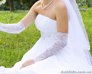 Европейское Свадебное платье - <ro>Изображение</ro><ru>Изображение</ru> #1, <ru>Объявление</ru> #221745