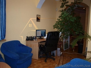 Агентство «Айрос» предлагает взять в аренду гостиницы Ялта.