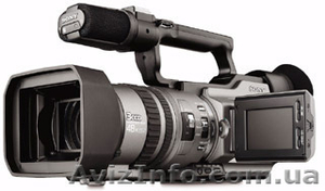 Видеокамера Sony DCR-VX2100E - <ro>Изображение</ro><ru>Изображение</ru> #1, <ru>Объявление</ru> #928988
