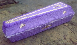 Гробы обитые тканью