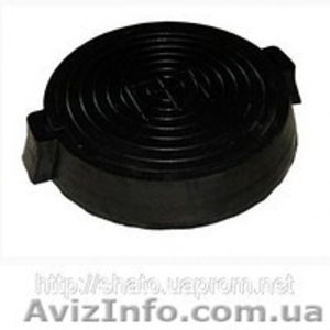 Люки пластиковые черные и цветные с замком Полтава