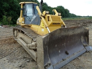 Оренда Бульдозера,  оренда самоскида,  оренда навантажувача послуги Суми.