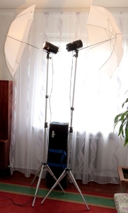 Набор студийного света Falcon 2X200