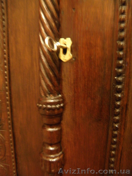 продаю антикварный шкаф 19 век - <ro>Изображение</ro><ru>Изображение</ru> #3, <ru>Объявление</ru> #215215