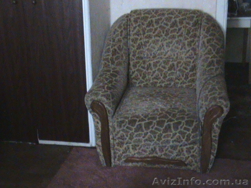 ПРОДАМ ДИВАН И ДВА КРЕСЛА, ВСЕ РАСКЛАДНОЕ В ХОРОШЕМ СОСТОЯНИИ.  - <ro>Изображение</ro><ru>Изображение</ru> #2, <ru>Объявление</ru> #585234