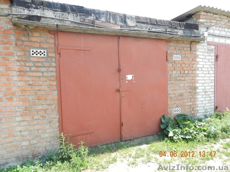 Продам кирпичный гараж в р-не ж/д вокзала - <ro>Изображение</ro><ru>Изображение</ru> #1, <ru>Объявление</ru> #700299