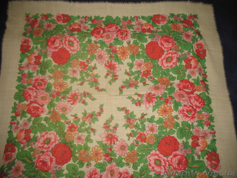 Бабулины платки  времен СССР и до. - <ro>Изображение</ro><ru>Изображение</ru> #6, <ru>Объявление</ru> #1030659