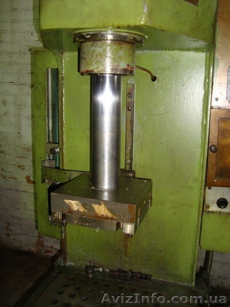 Продам гидравлический  пресс  П6320Б,  1987г. - <ro>Изображение</ro><ru>Изображение</ru> #1, <ru>Объявление</ru> #1039649
