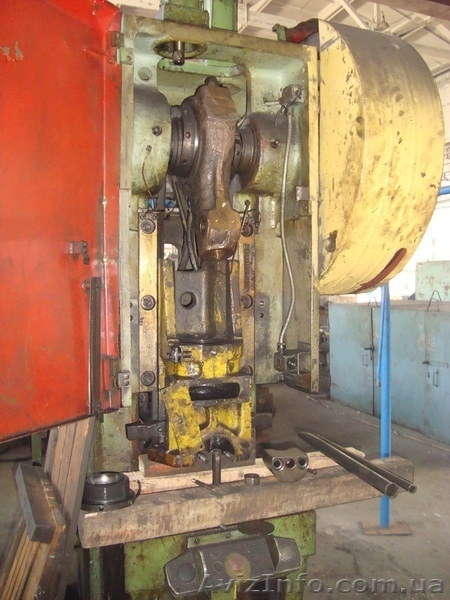 Продам кривошипный  пресс  КД2126Е, 1980г.	 - <ro>Изображение</ro><ru>Изображение</ru> #2, <ru>Объявление</ru> #1039654