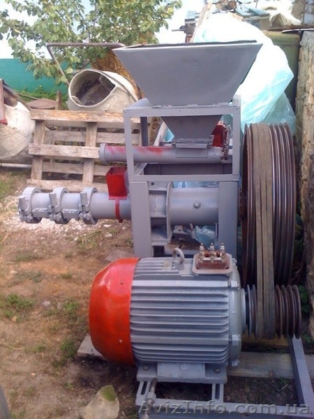 Срочно продам Экструдер Кормовий Пресс-екструдер КМЗ-2У Россия - <ro>Изображение</ro><ru>Изображение</ru> #1, <ru>Объявление</ru> #256333