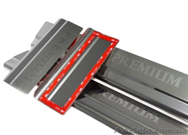 Автомобильные накладки на пороги и бампера из нержавеющей стали - <ro>Изображение</ro><ru>Изображение</ru> #1, <ru>Объявление</ru> #1362112