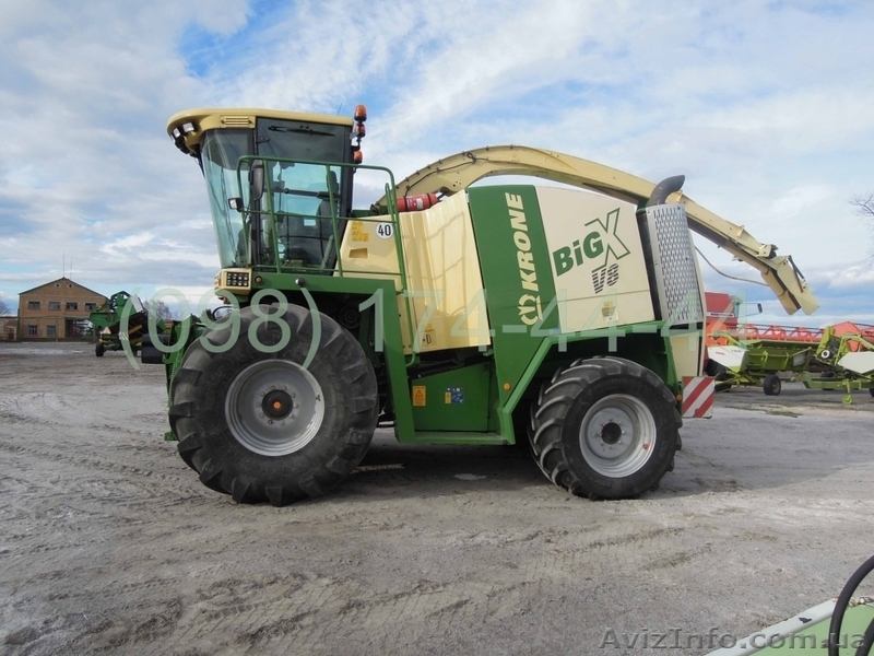 Комбайн кормозбиральний Krone-BiG X V8 - <ro>Изображение</ro><ru>Изображение</ru> #1, <ru>Объявление</ru> #1428630