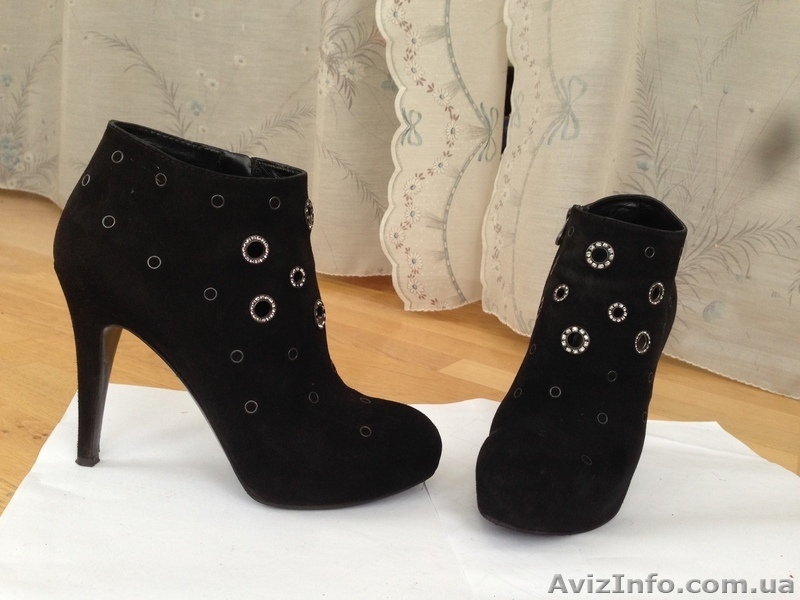 Напівчобітки замшеві чорні Італія - <ro>Изображение</ro><ru>Изображение</ru> #2, <ru>Объявление</ru> #1629723