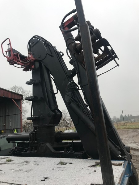 Кран манипулятор лесной Essel 80 - <ro>Изображение</ro><ru>Изображение</ru> #3, <ru>Объявление</ru> #1651746