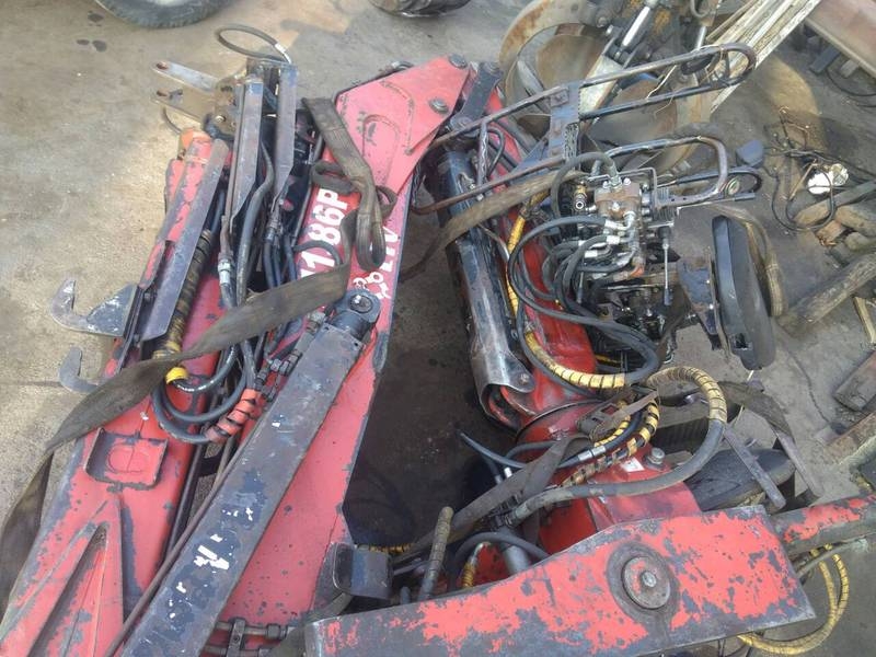 Кран манипулятор лесной Tajfun LIV L11.86P Z - <ro>Изображение</ro><ru>Изображение</ru> #5, <ru>Объявление</ru> #1661151