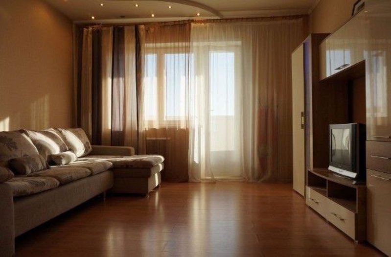 Сдам 2х комн. кв-ру в центре по просп. Космонавтов 4500 грн/мес - <ro>Изображение</ro><ru>Изображение</ru> #1, <ru>Объявление</ru> #1733403