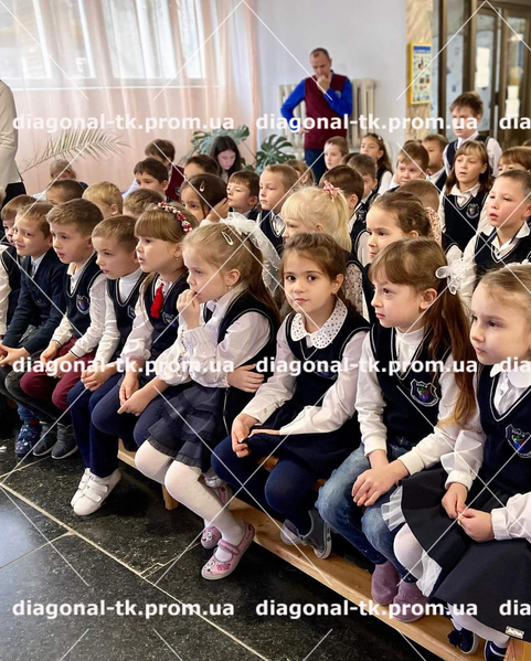 Жилетка шкільна трикотажна в'язана для дівчинки - <ro>Изображение</ro><ru>Изображение</ru> #3, <ru>Объявление</ru> #1735082