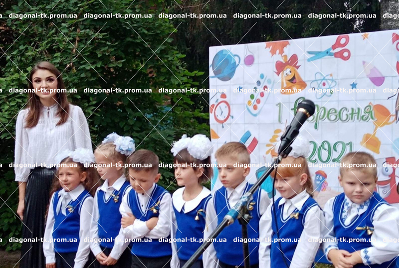 В'язані шкільні жилети - <ro>Изображение</ro><ru>Изображение</ru> #1, <ru>Объявление</ru> #1735077