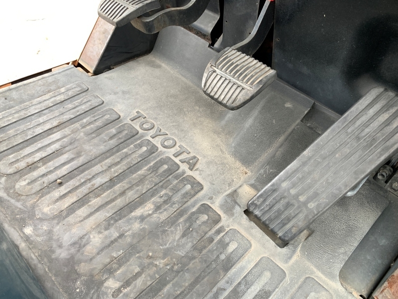 навантажувач вилковий Toyota, вагонник, з бічним зміщенням. Напрацювання 5524 мг - <ro>Изображение</ro><ru>Изображение</ru> #8, <ru>Объявление</ru> #1747148