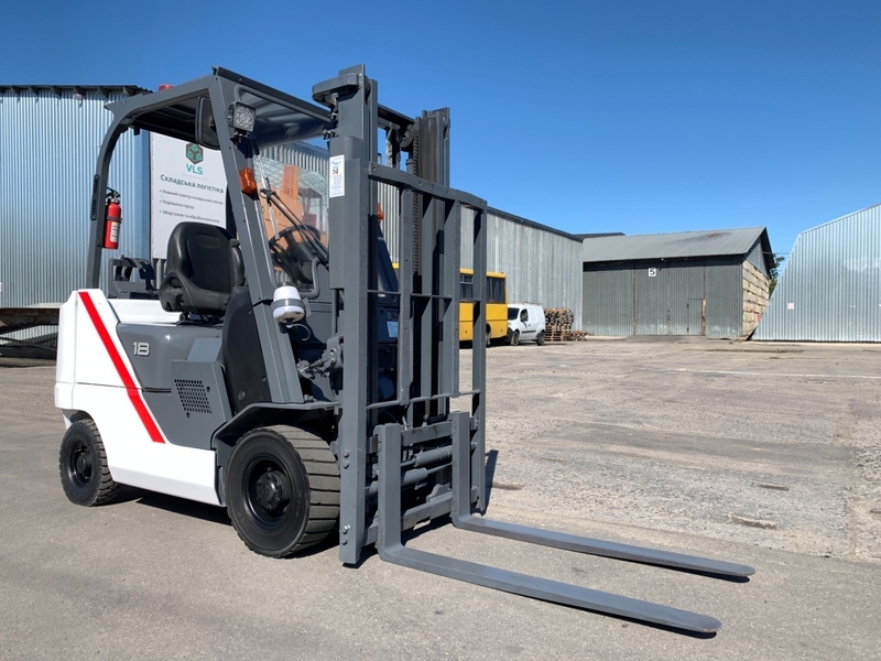 Вилочний автонавантажувач TCM (Nissan), з напівкабіною, піччю та позиціонером - <ro>Изображение</ro><ru>Изображение</ru> #5, <ru>Объявление</ru> #1749030