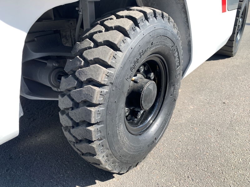 Вилочний автонавантажувач TCM (Nissan), з напівкабіною, піччю та позиціонером - <ro>Изображение</ro><ru>Изображение</ru> #9, <ru>Объявление</ru> #1749030